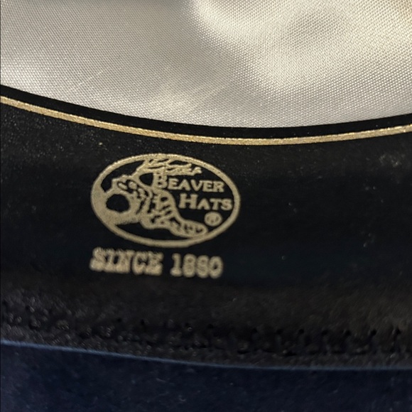 Beaver Brand Felt Ladies cowboy hat; leather sweat band - Picture 6 of 9